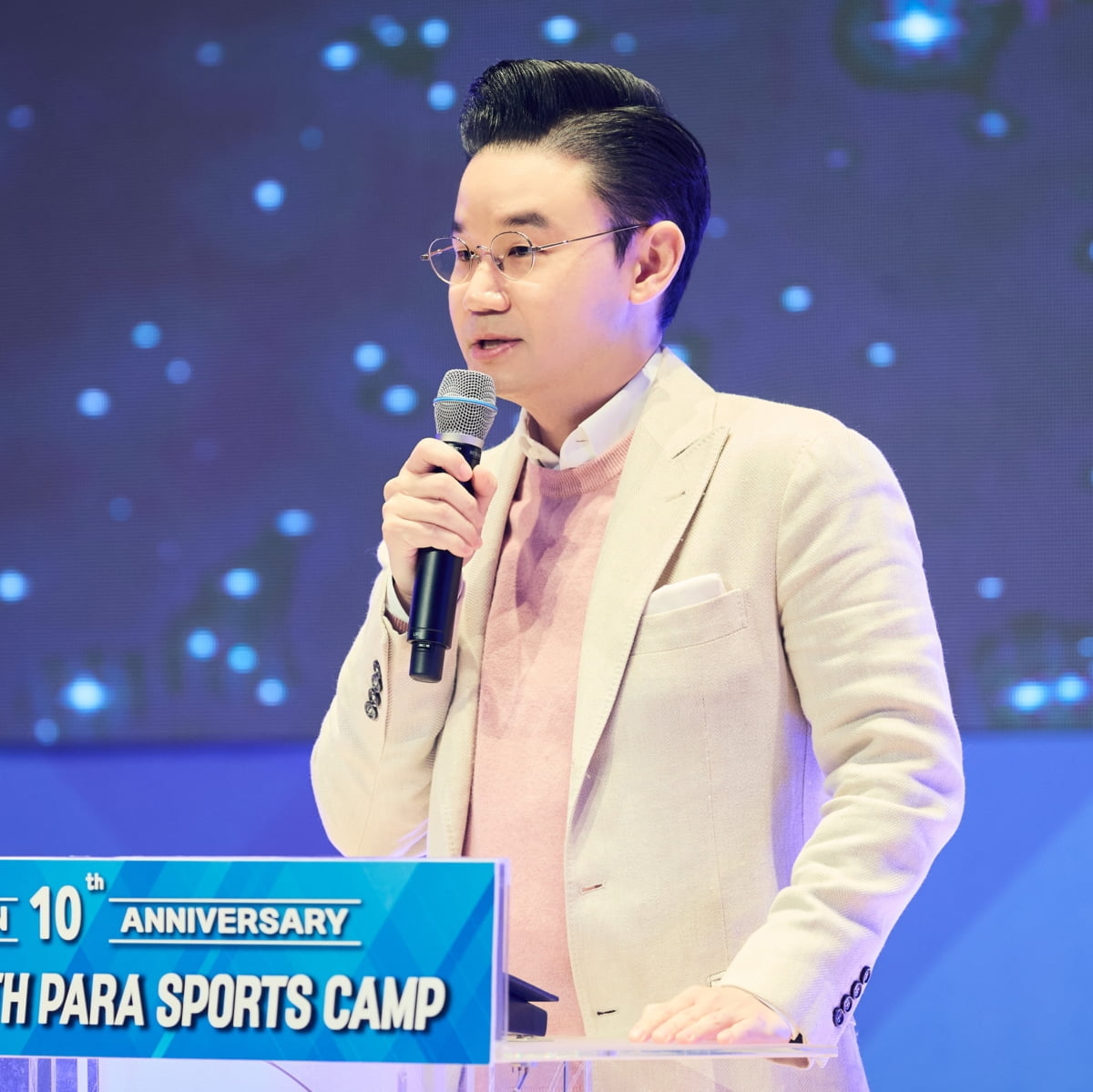 火力全开！杜兰特首节4投4中独得10分