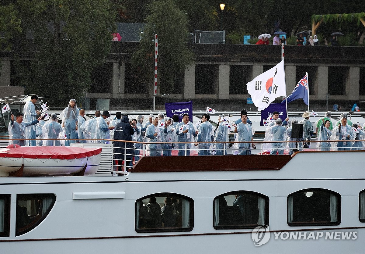 西媒：什琴斯尼已在欧冠联赛完成注册 有望出战拜仁