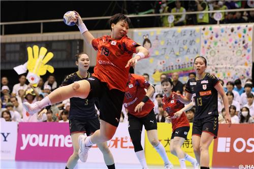 里程碑！库里总得分超越巴克利 入围NBA历史前30