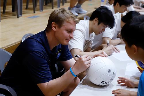 “我不主动走，球队就不敢交易我”，盘点NBA现役5大非卖品