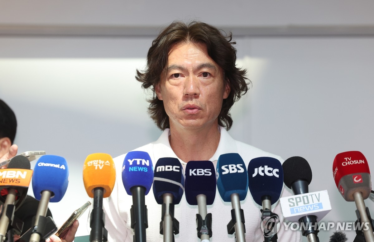 曼联太子转会离队艰难 巨额高薪吓退4大豪门 马竞租借他也有条件