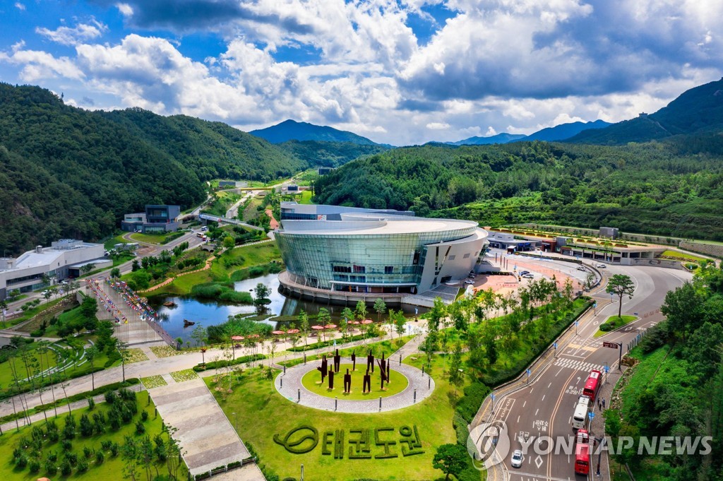 12轮9分处于降级区，莱切官方：球队主帅卢卡-戈蒂下课